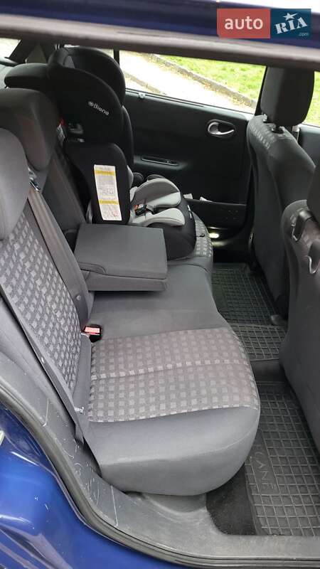 Универсал Renault Megane 2006 в Ужгороде фото 20 Универсал Renault Megane 2006 в Ужгороде