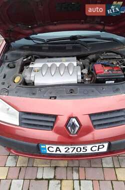 Универсал Renault Megane 2005 в 