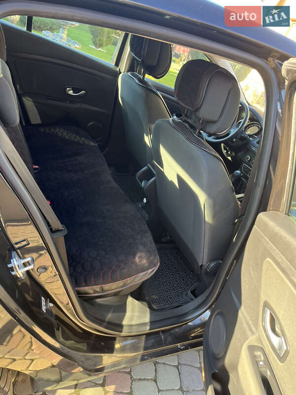 Хэтчбек Renault Megane 2009 в Николаеве фото 38 Хэтчбек Renault Megane 2009 в Николаеве