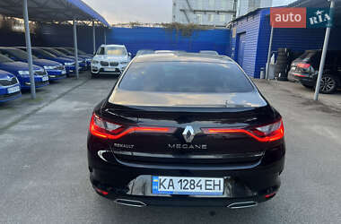 Седан Renault Megane 2021 в 
