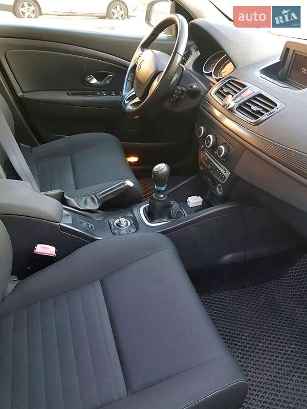 Универсал Renault Megane 2011 в Киеве