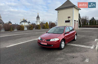 Хэтчбек Renault Megane 2008 в Владимир-Волынском