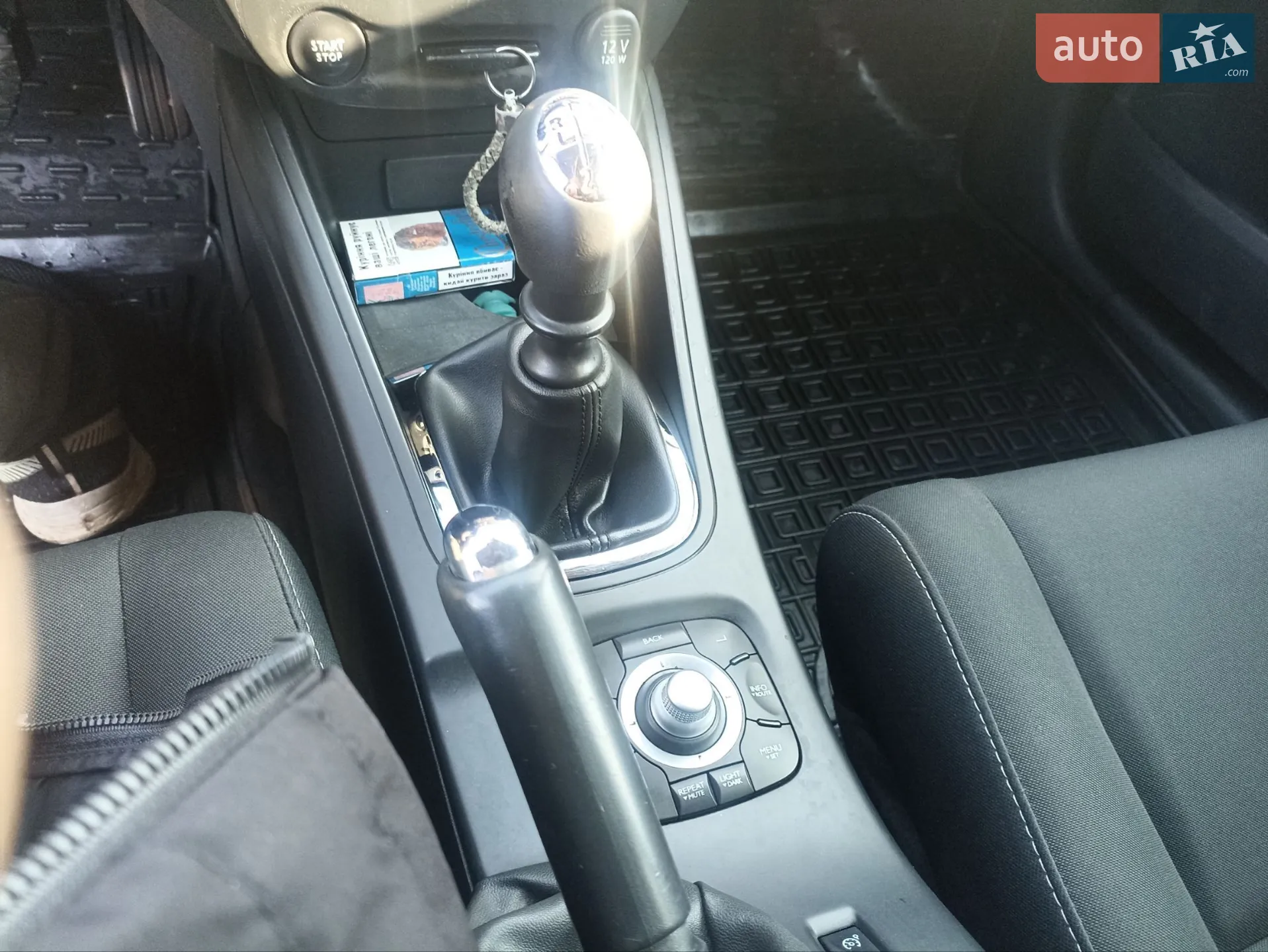 2013 Renault Megane - мініатюра 13