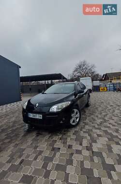 Універсал Renault Megane 2011 в Гадячі