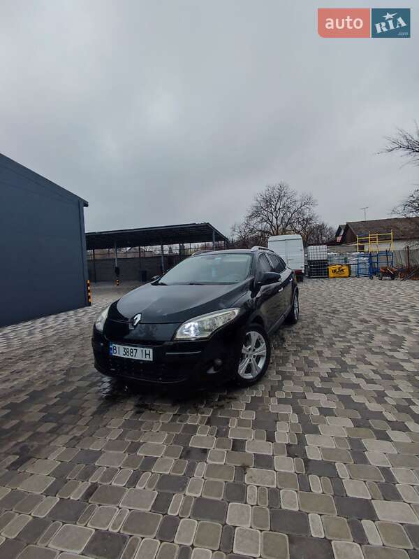 Универсал Renault Megane 2011 в Гадяче