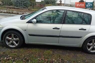 Хэтчбек Renault Megane 2004 в Золочеве