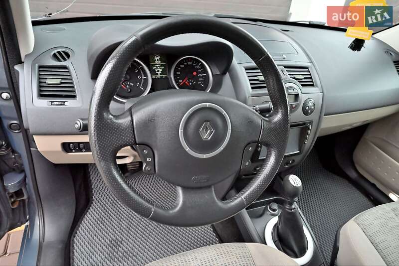 Универсал Renault Megane 2006 в Баре фото 12 Универсал Renault Megane 2006 в Баре