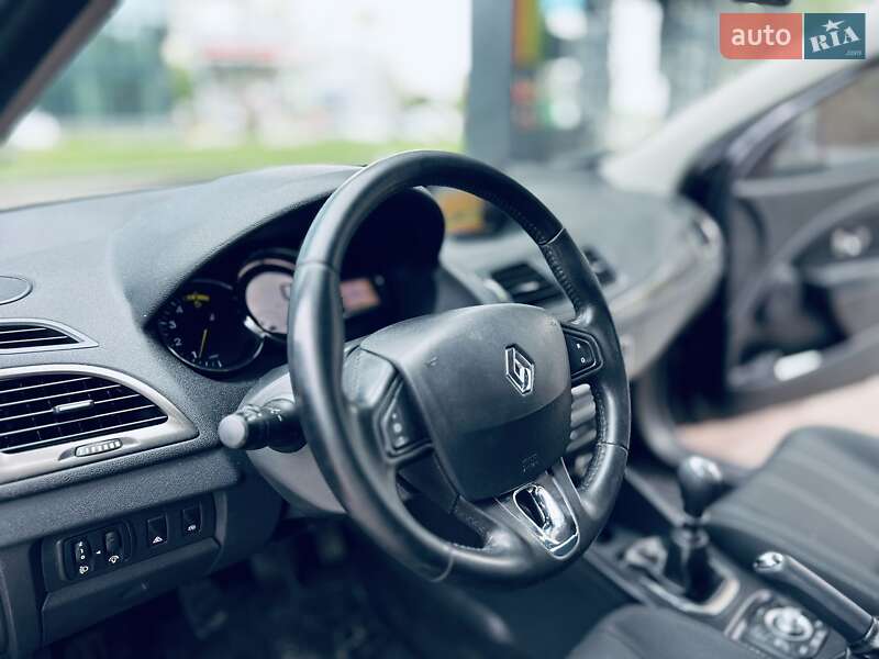 Универсал Renault Megane 2013 в Тернополе фото 17 Универсал Renault Megane 2013 в Тернополе