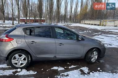 Хэтчбек Renault Megane 2013 в Коростене