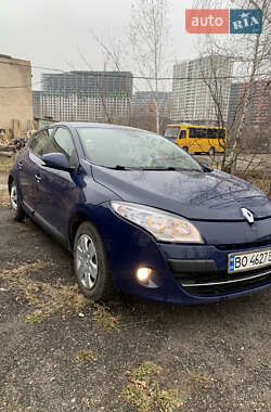 Хэтчбек Renault Megane 2011 в Тернополе