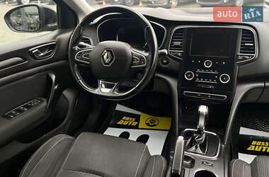 Хэтчбек Renault Megane 2017 в 