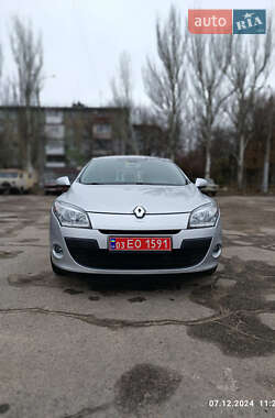 Хэтчбек Renault Megane 2011 в Запорожье