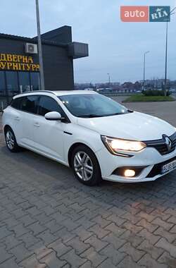 Универсал Renault Megane 2017 в Мукачево