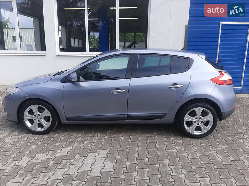 Хэтчбек Renault Megane 2010 в Берегово