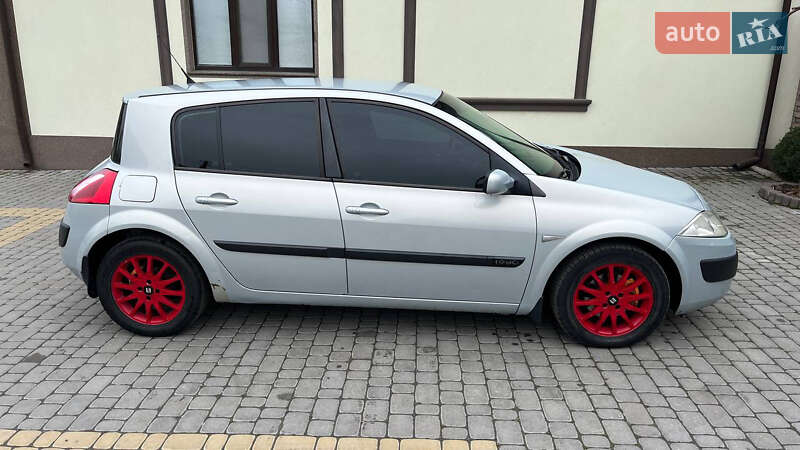 Хэтчбек Renault Megane 2003 в Тульчине