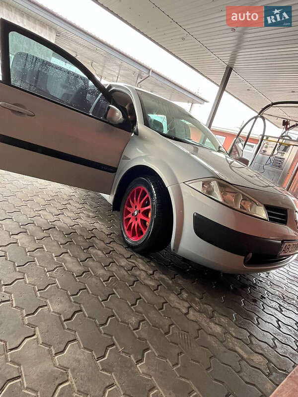 Хэтчбек Renault Megane 2003 в Тульчине