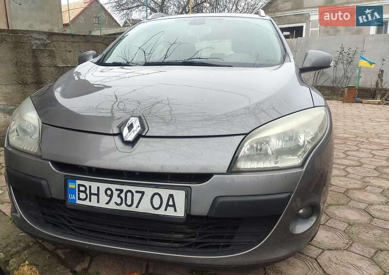 Универсал Renault Megane 2011 в 
