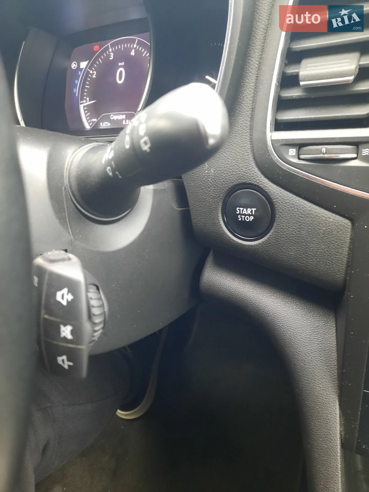 2019 Renault Megane - мініатюра 21