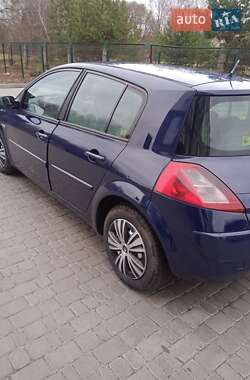 Седан Renault Megane 2003 в Камне-Каширском