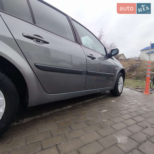 Хэтчбек Renault Megane 2003 в Сумах