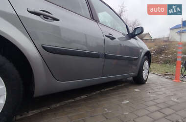 Хетчбек Renault Megane 2003 в Сумах