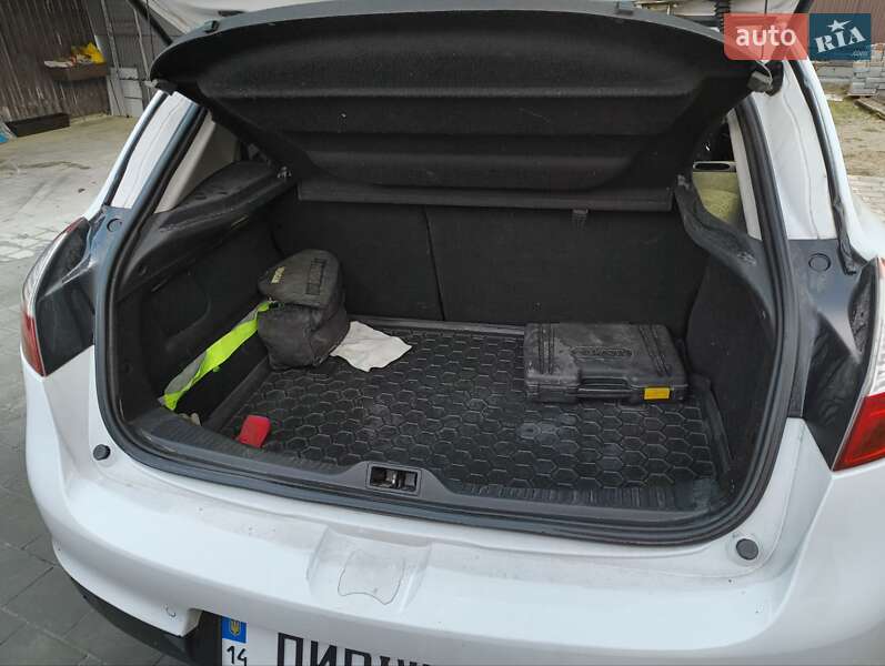 Хэтчбек Renault Megane 2011 в Львове