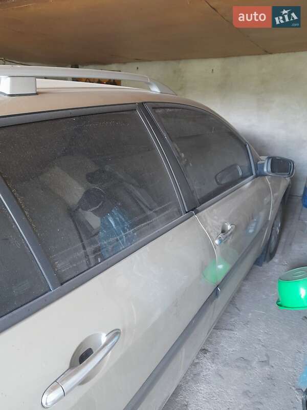 Универсал Renault Megane 2006 в Липовце фото 9 Универсал Renault Megane 2006 в Липовце