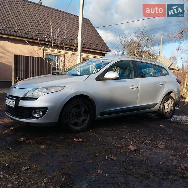 Универсал Renault Megane 2013 в Сновске