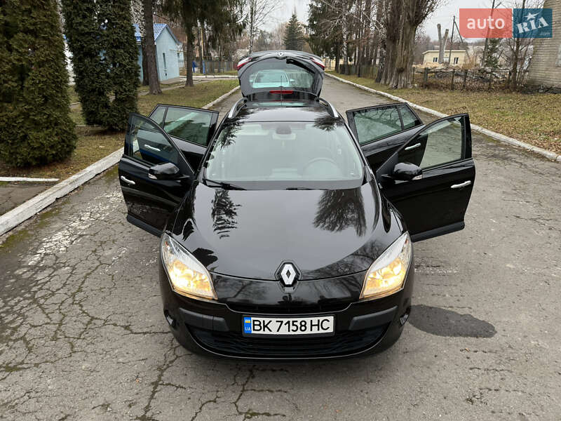 Універсал Renault Megane 2010 в Рівному