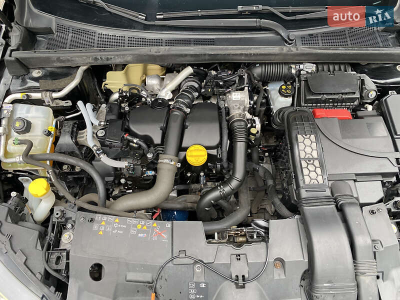 Седан Renault Megane 2019 в Киеве фото 20 Седан Renault Megane 2019 в Киеве