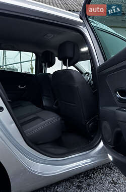 Универсал Renault Megane 2011 в 