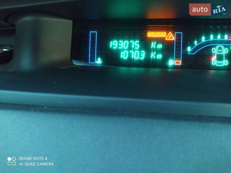 Универсал Renault Megane 2006 в Новоархангельске фото 7 Универсал Renault Megane 2006 в Новоархангельске