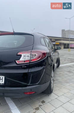 Универсал Renault Megane 2011 в 
