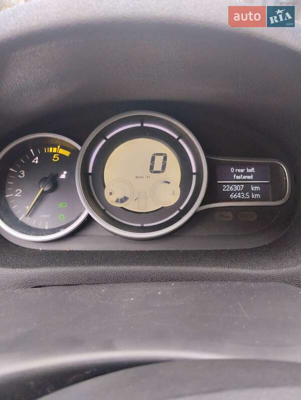 Універсал Renault Megane 2010 в Черкасах фото 16 Універсал Renault Megane 2010 в Черкасах