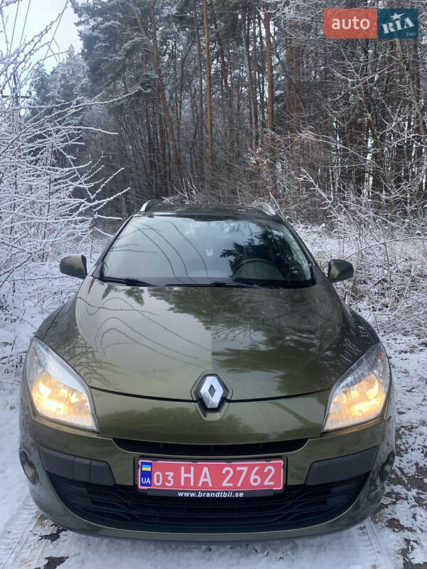 Универсал Renault Megane 2011 в Дубно