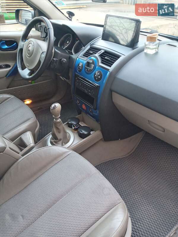 Универсал Renault Megane 2005 в Николаеве фото 32 Универсал Renault Megane 2005 в Николаеве