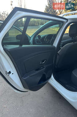 Универсал Renault Megane 2015 в 