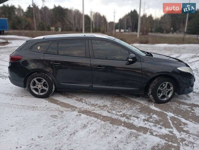 Універсал Renault Megane 2010 в Вараші