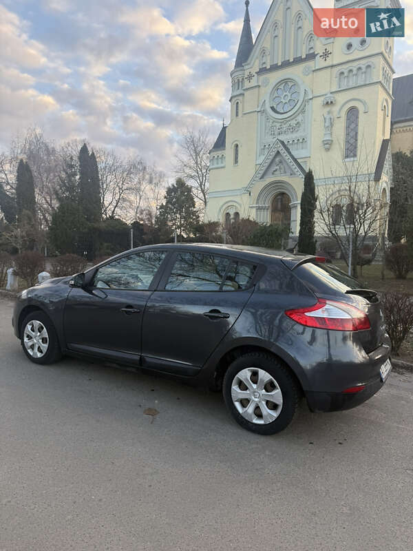 Хэтчбек Renault Megane 2010 в Фастове