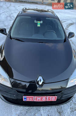 Универсал Renault Megane 2010 в Валках