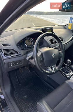 Хэтчбек Renault Megane 2013 в Буске