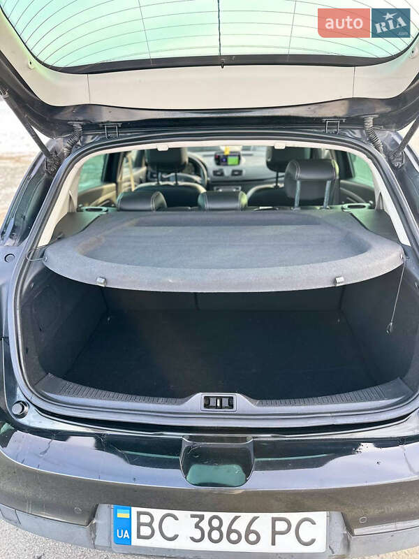 Хетчбек Renault Megane 2013 в Буську фото 15 Хетчбек Renault Megane 2013 в Буську