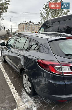 Универсал Renault Megane 2010 в 