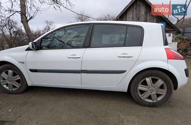Хетчбек Renault Megane 2005 в 