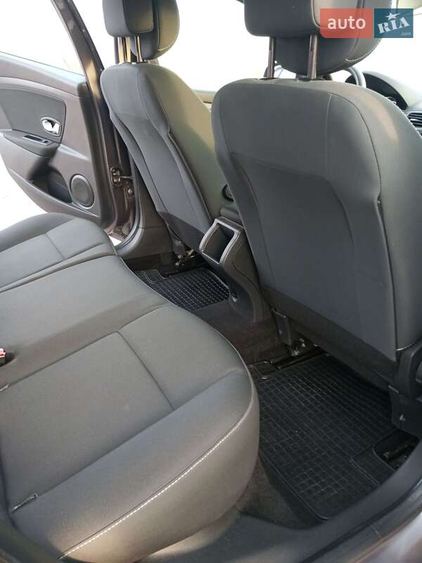 Универсал Renault Megane 2012 в Мироновке