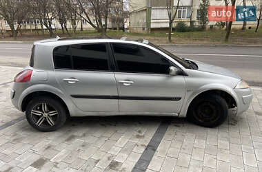 Хетчбек Renault Megane 2002 в Мукачевому