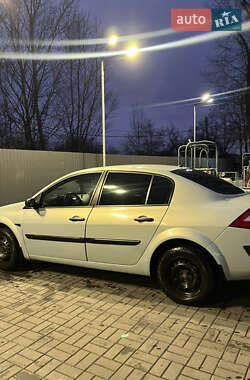 Седан Renault Megane 2004 в 