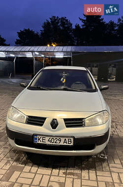 Седан Renault Megane 2004 в 
