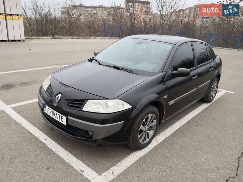 Седан Renault Megane 2006 в 