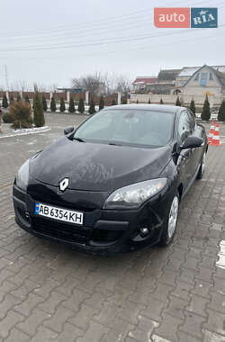 Хэтчбек Renault Megane 2011 в Липовце